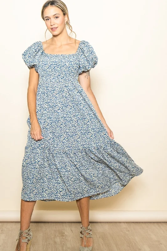Women’s fashion that reflects your personality   Blue Floral Puffed Sleeve Midi Dress