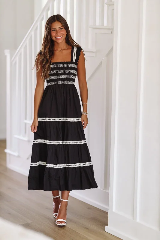 Lola in Black Maxi Dress - Black