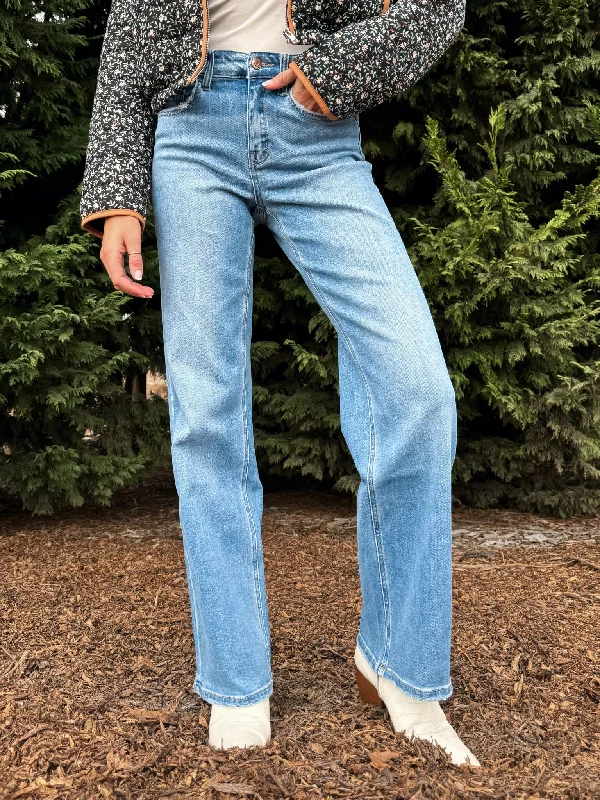 Express your style with fashionable women’s clothing   Refinery Wide Leg Jeans