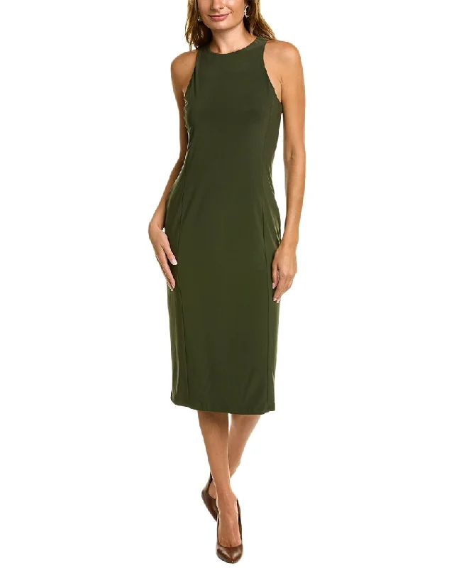 Iconic women’s outfits that never go out of style   Max Mara Leisure Angola Dress