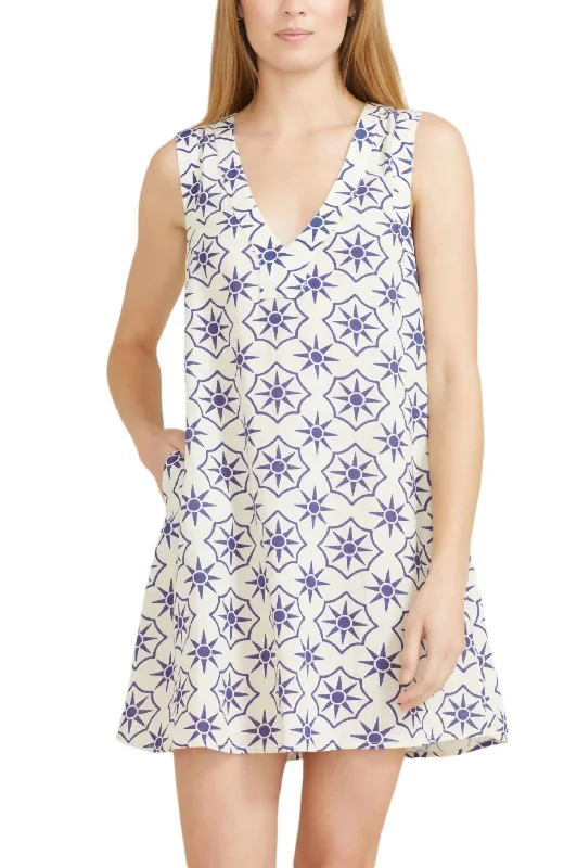 Effortlessly stylish outfits for the modern woman   Natalia Dress In Blue/cream